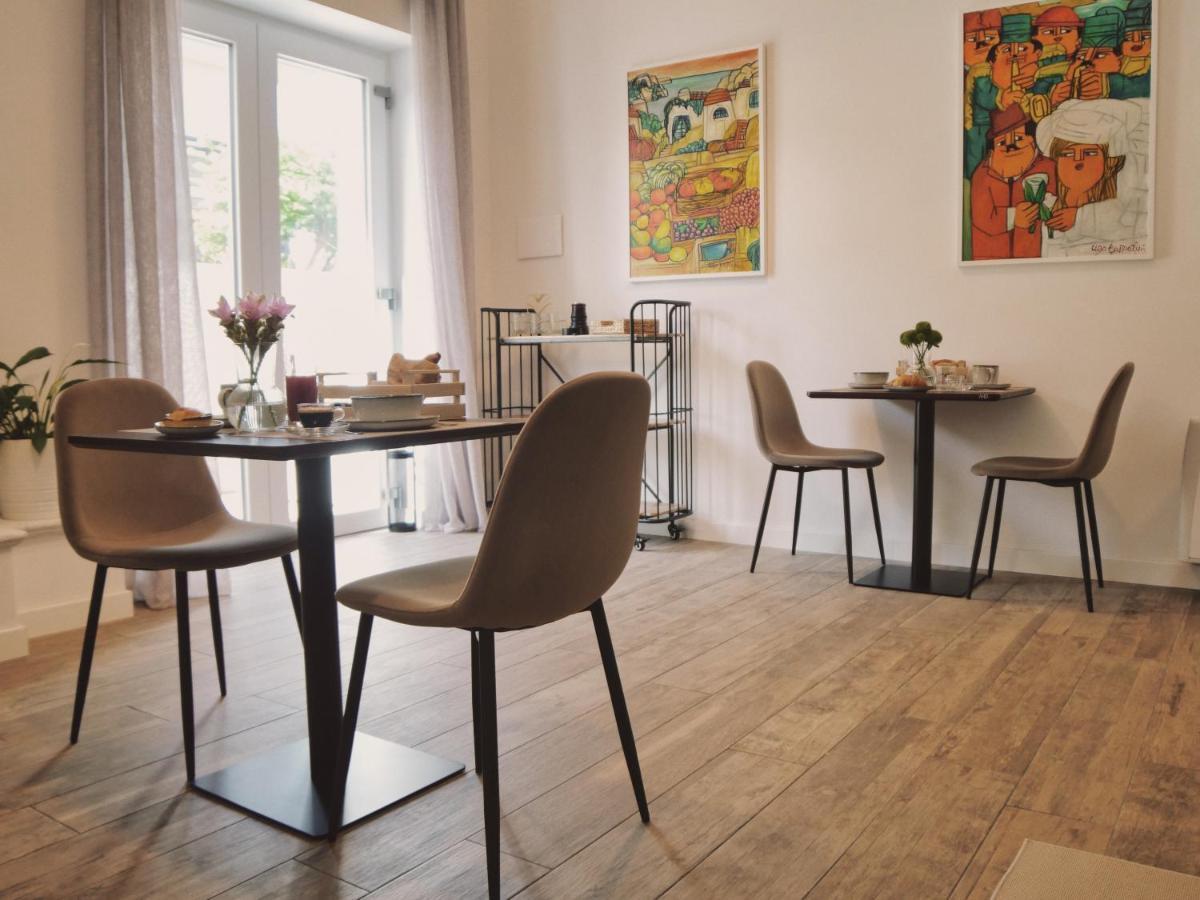 Adele E Il Duca Bed And Breakfast Lecce Buitenkant foto