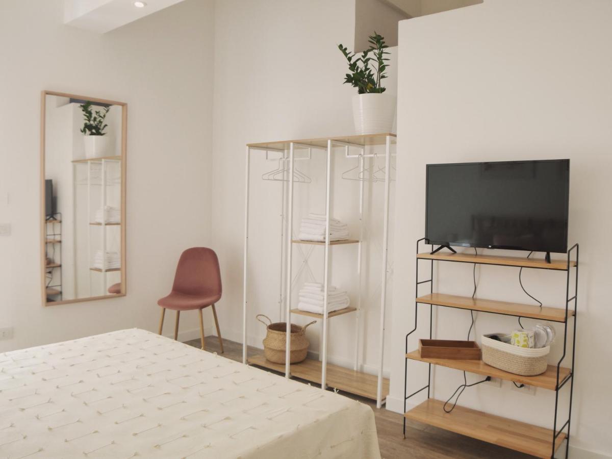 Adele E Il Duca Bed And Breakfast Lecce Buitenkant foto