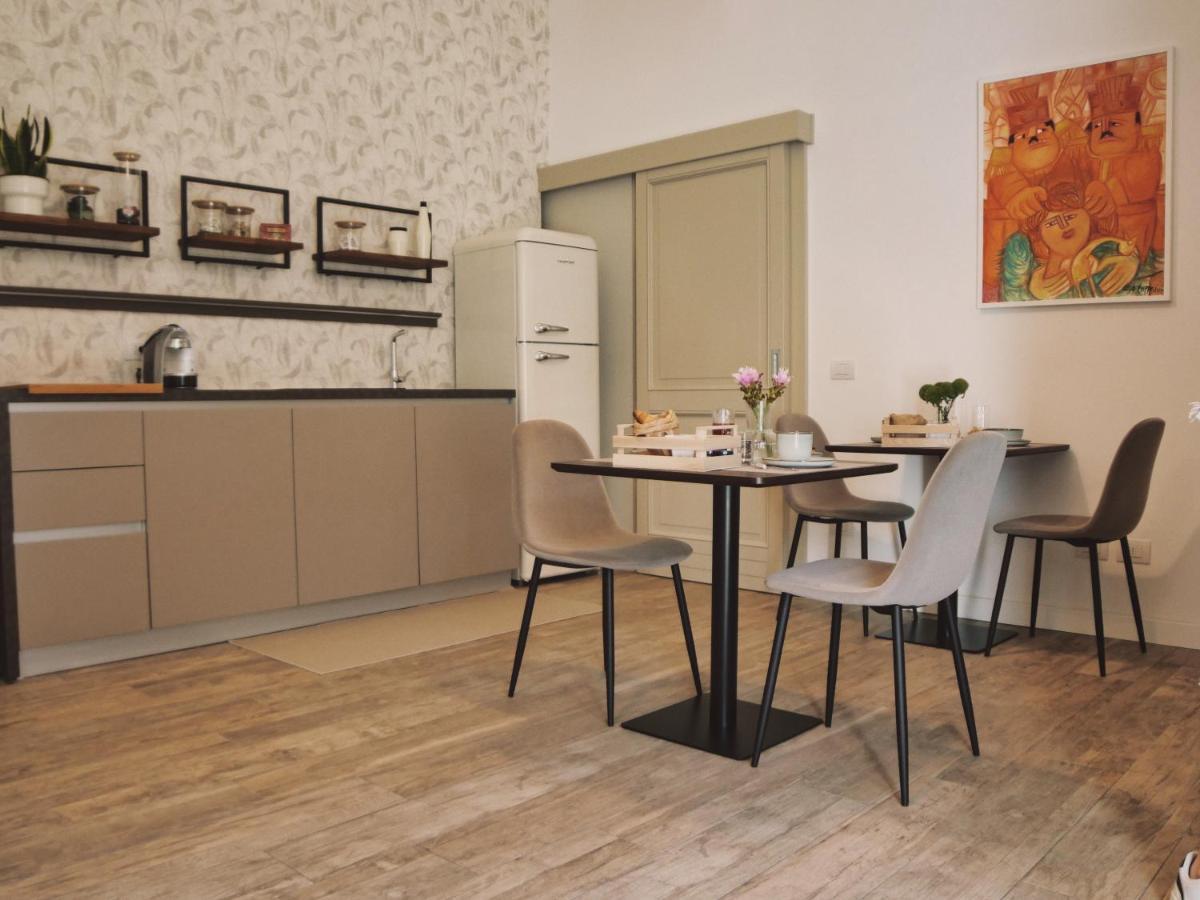 Adele E Il Duca Bed And Breakfast Lecce Buitenkant foto